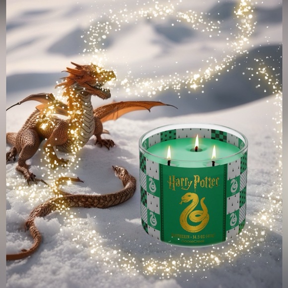 Harry Potter Slytherin 3-Wick Candle by Goose Creek 14.5 oz NEW - Picture 3 of 15